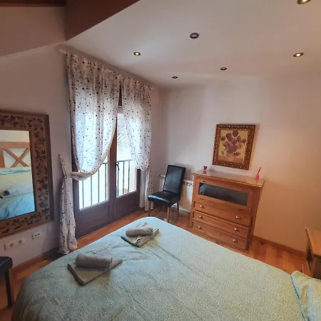 Duplex Mirador De Potes - 4 Pax, Con Wifi Y Garaje Camaleno