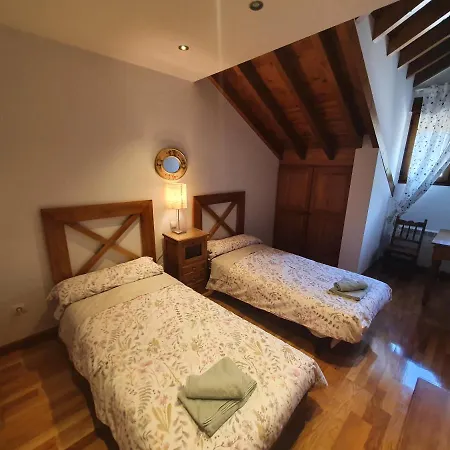 Duplex Mirador De Potes - 4 Pax, Con Wifi Y Garaje Camaleno