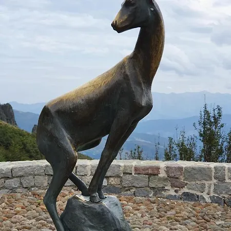 Duplex Mirador De Potes - 4 Pax, Con Wifi Y Garaje * Camaleño